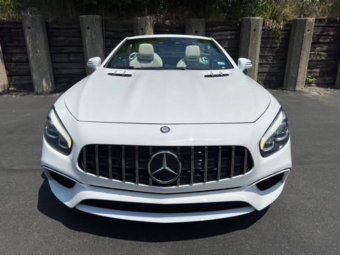 Used 2017 Mercedes-Benz SL 550 image 7