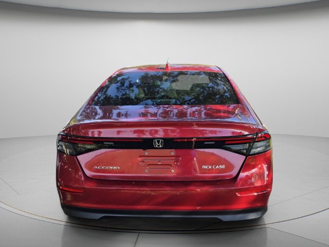 Used 2023 Honda Accord EX image 5
