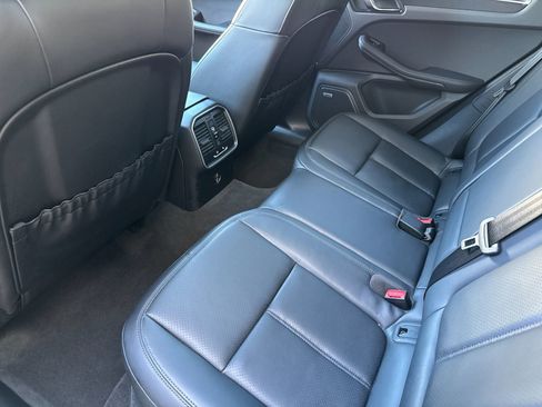 Certified 2023 Porsche Macan GTS image 14