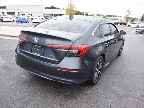 Certified 2024 Honda Civic EX image 8