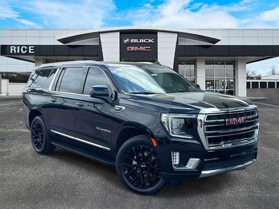 Used 2022 GMC Yukon XL SLT w/ SLT Luxury Package