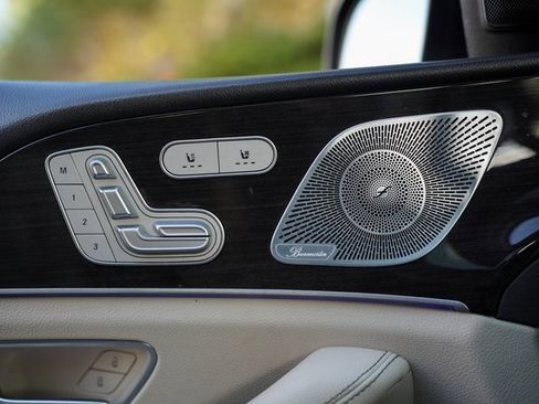 Used 2020 Mercedes-Benz GLE 350 GLE 350 w/ Premium Package image 35