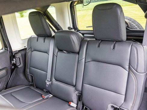 New 2025 Jeep Wrangler Sahara image 31