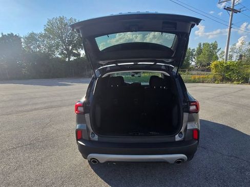 Used 2025 Ford Escape Active FWD image 14