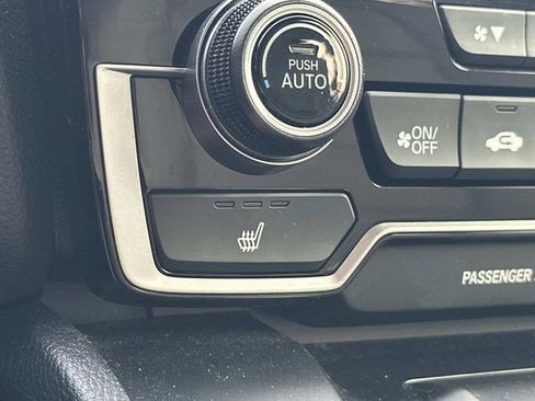 Used 2021 Honda CR-V Touring image 29