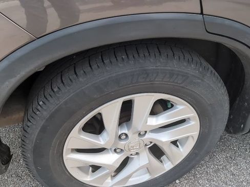 Used 2015 Honda CR-V EX-L image 6