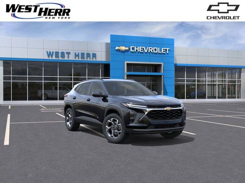New 2026 Chevrolet Trax LT w/ Driver Confidence Package image 1