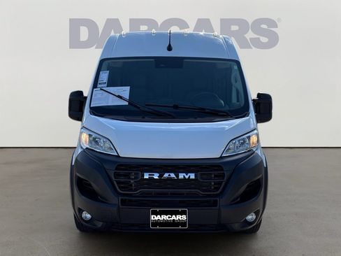 Used 2024 RAM ProMaster 2500 w/ Convenience Group FWD image 2
