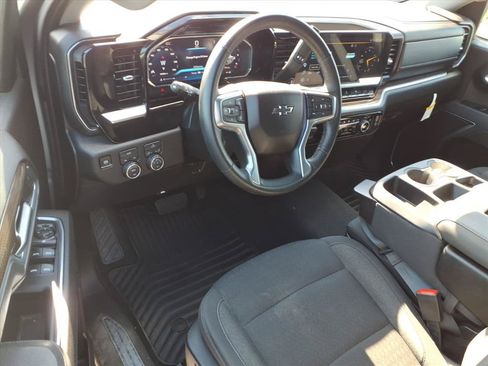Used 2026 Chevrolet Silverado 1500 RST AWD/4WD image 18