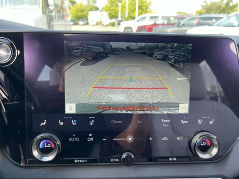 Used 2023 Lexus RX 350 Premium image 24