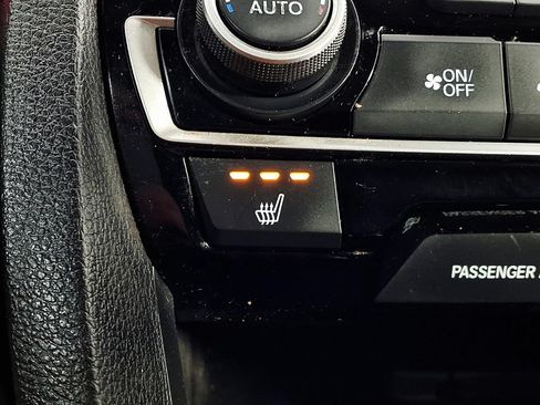 Used 2019 Honda Civic EX image 16