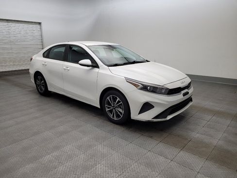 Used 2023 Kia Forte LXS FWD image 11