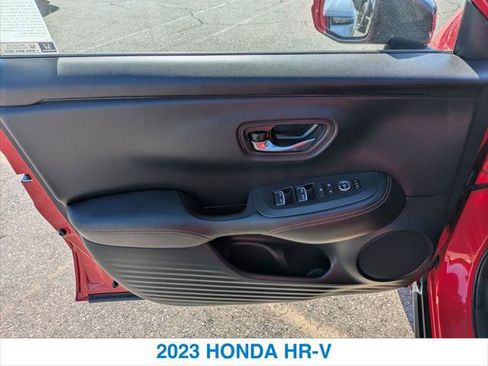 Used 2023 Honda HR-V Sport image 12