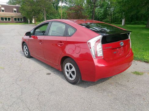 Used 2015 Toyota Prius Two FWD image 8