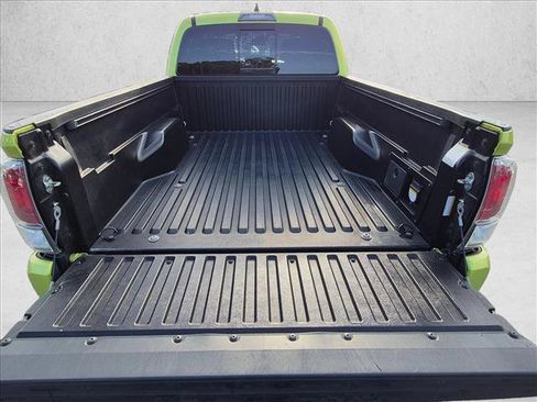 Used 2023 Toyota Tacoma TRD Sport AWD/4WD image 6