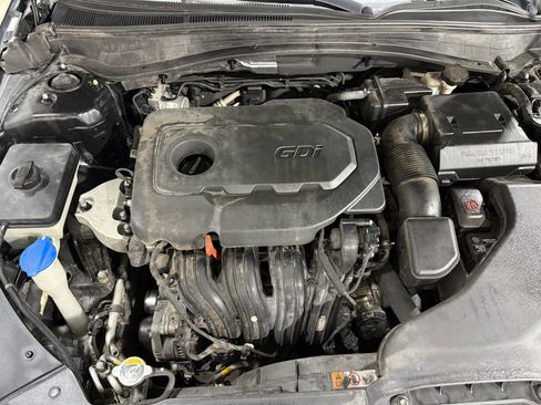 Used 2019 Kia Optima LX image 40