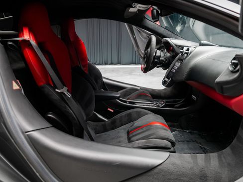 Used 2017 McLaren 570S Coupe RWD image 55