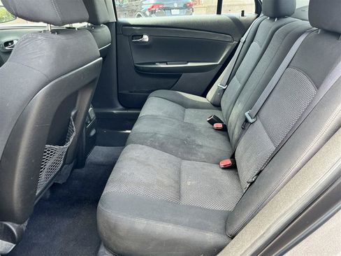 Used 2011 Chevrolet Malibu LT w/ Power Convenience Package FWD image 17