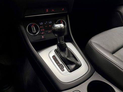 Used 2017 Audi Q3 2.0T Premium FWD image 27