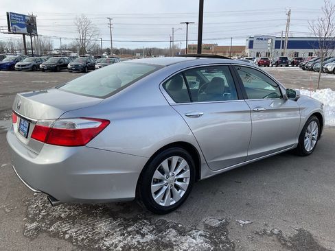 Used 2014 Honda Accord EX image 7