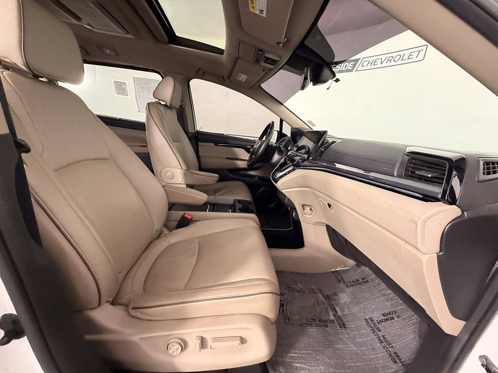Used 2023 Honda Odyssey Elite image 22