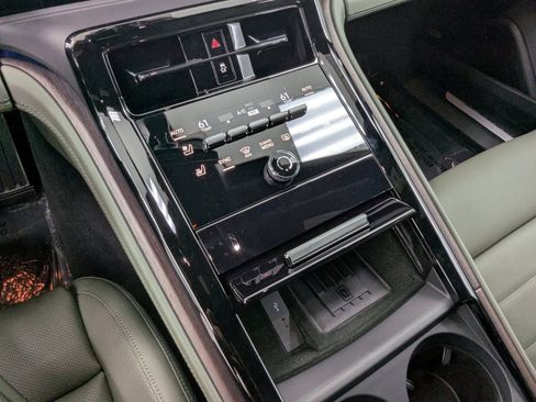 New 2026 Porsche Panamera 4 image 18