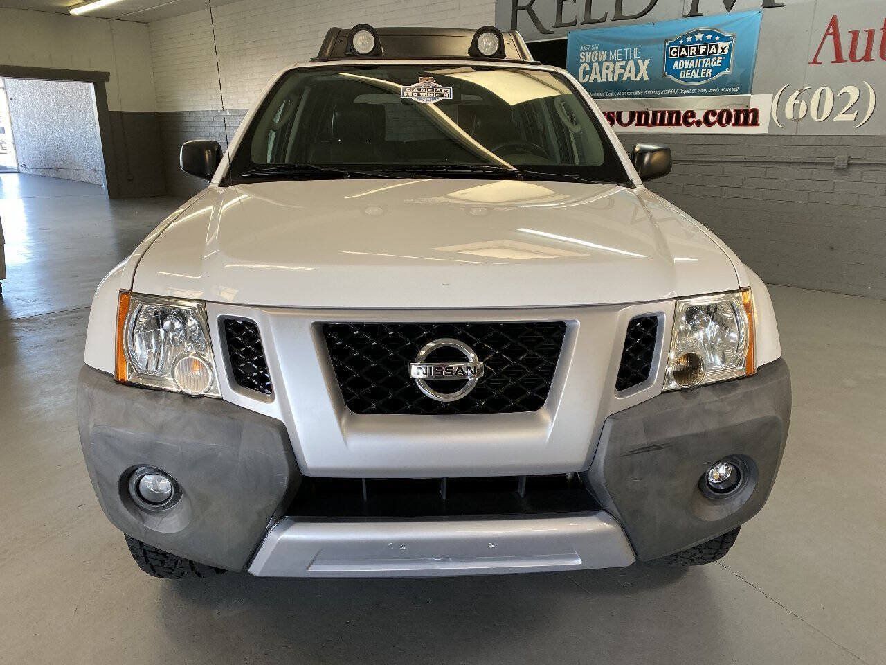 Used 2012 Nissan Xterra PRO-4X w/ Pro-4x Leather Pkg AWD/4WD image 2