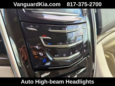 Used 2020 Cadillac Escalade Luxury AWD/4WD image 20