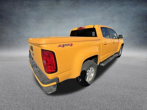 Used 2018 Chevrolet Colorado W/T w/ WT Convenience Package AWD/4WD image 9