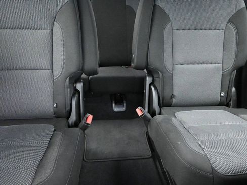 Used 2024 Chevrolet Traverse LT FWD image 27