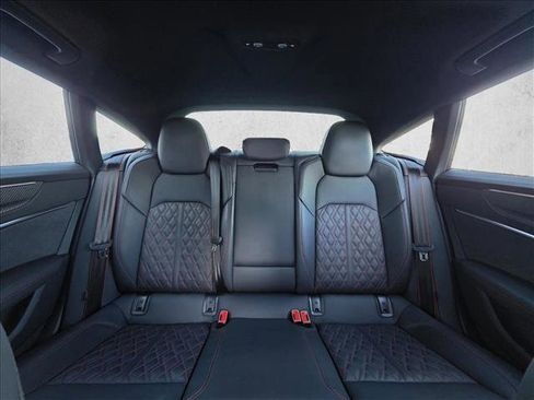 Certified 2025 Audi S7 Prestige w/ Prestige Package image 15