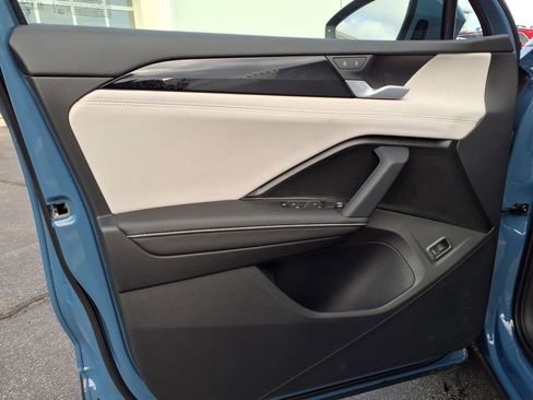 New 2026 Volkswagen Tiguan SE image 15