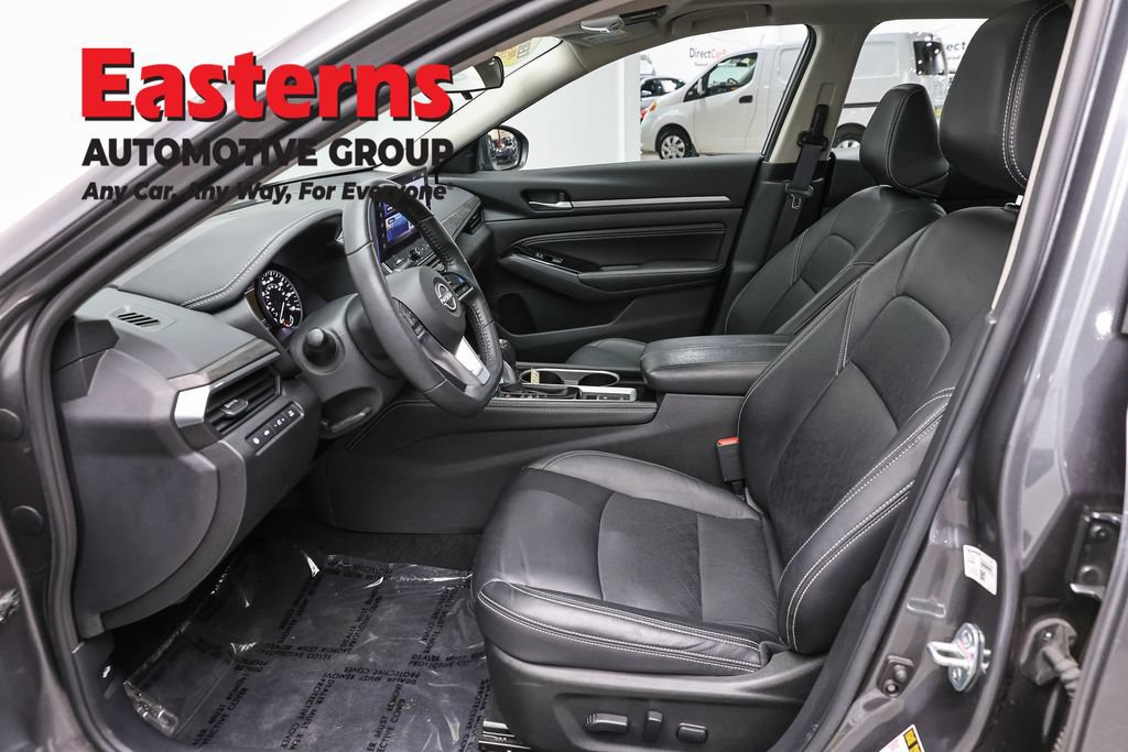 Used 2023 Nissan Altima 2.5 SL AWD/4WD image 16