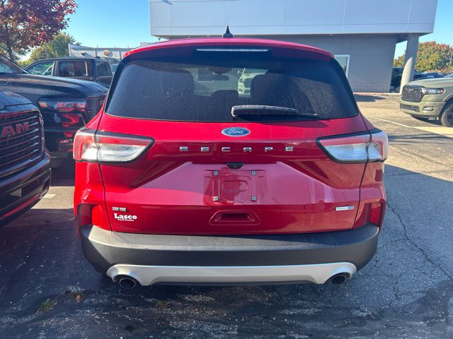 Used 2020 Ford Escape SE AWD/4WD image 3