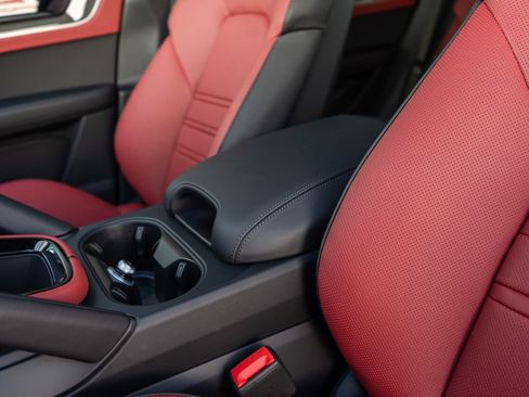 New 2026 Porsche Cayenne S AWD/4WD image 26