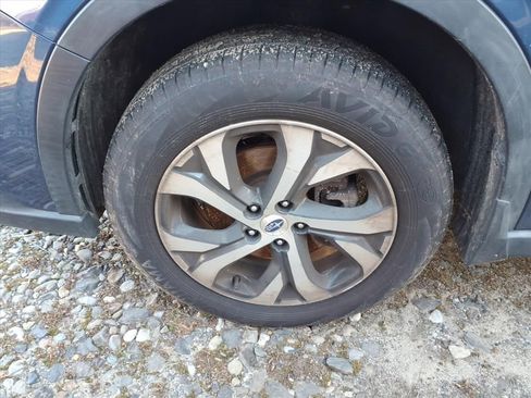 Used 2020 Subaru Outback Touring image 7