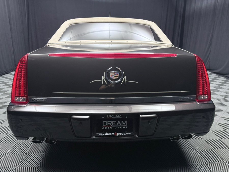 Used 2008 Cadillac DTS FWD image 5