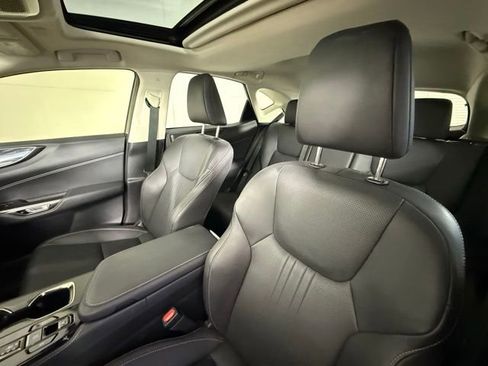 Used 2023 Lexus NX 250 FWD w/ Premium Package image 5