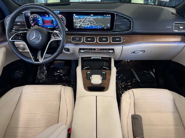 Used 2024 Mercedes-Benz GLE 450e 4MATIC image 31