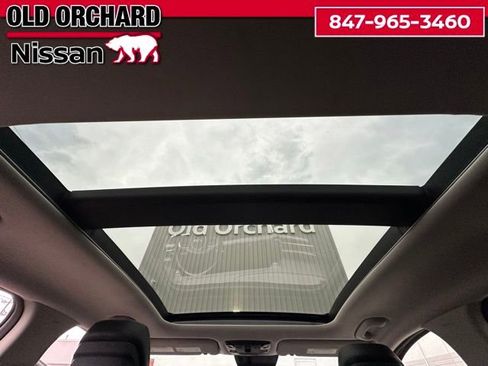 Used 2023 Kia Sportage SX image 11