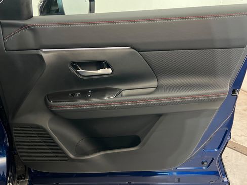 New 2026 Nissan Kicks SR image 23