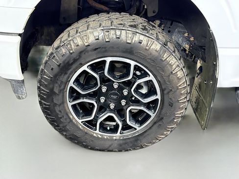 Used 2022 Ford F150 XLT w/ Equipment Group 301A Mid image 37