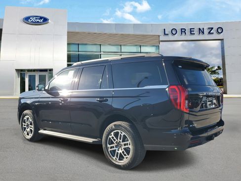 New 2025 Ford Expedition Active image 6