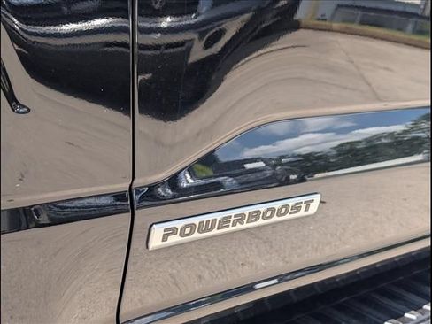 Used 2023 Ford F150 Lariat w/ Equipment Group 502A High AWD/4WD image 19