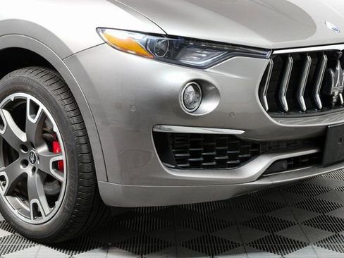 Certified 2022 Maserati Levante GT AWD/4WD image 35
