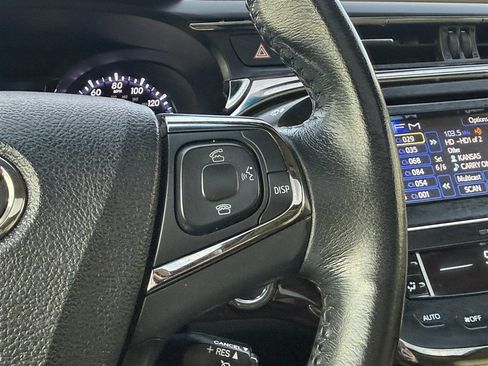 Used 2014 Toyota Avalon XLE Premium image 34