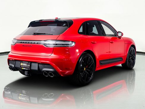 Used 2024 Porsche Macan GTS image 10