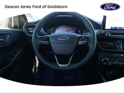 Used 2024 Ford Escape Active w/ Cold Weather Package image 21
