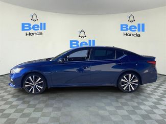 Used 2021 Nissan Altima 2.5 SR w/ SR Premium Package video 2