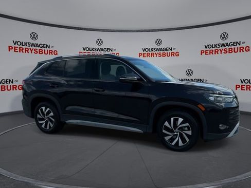 New 2026 Volkswagen Tiguan S FWD image 9
